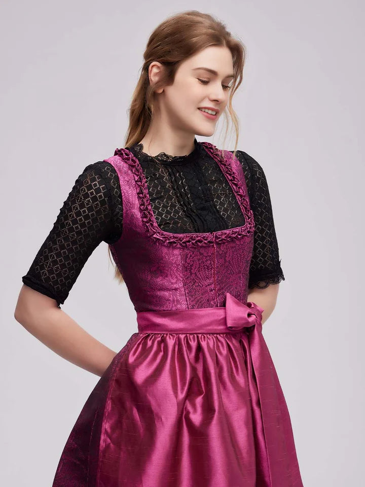 Vaaleanpunainen dirndl: naisellisuuden ja romantiikan ilmaus
